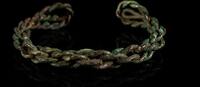   Geflochtener Bronze-Armreif aus dem italischen Kulturkreis  330,00 EUR  + 19,00 EUR frais d'envoi