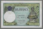 MADAGASIKARA/MADAGASCAR . 10 Francs. Junge Frau mit Frurtschale. Jeune femme présentant une coupe de fruits. -