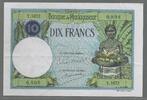 MADAGASIKARA/MADAGASCAR . 10 Francs. Junge Frau mit Frurtschale. Jeune femme présentant une coupe de fruits. -