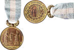 France Medaille Concours, Hygiène de l'Enfance, Paris, Gilt Bronze -