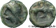 FRANCE Potin au taureau et au lis, classe II HAUTE ET MOYENNE SEINE Ier siècle avant J.-C. (15,5mm, 2,14g, 4h) -
