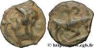 FRANCE Potin au taureau et au lis, classe Ia HAUTE ET MOYENNE SEINE Ier siècle avant J.-C. (16mm, 2,19g, 9h) -