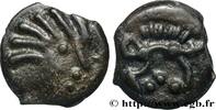 FRANCE Potin à la tête “d’indien” et au sanglier SÉNONS (région de Sens) c. avant 52 AC. (17mm, 3,04g, 9h) -
