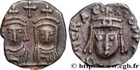 LA DYNASTIE HÉRACLIIDE (602-717) Demi-silique HÉRACLIUS, HÉRACLIUS CONSTANTIN et MARTINE Carthage 614-626 (11mm, 0,41g, 3h) -
