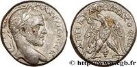 LES SÉVÈRES (193 après J.C. à 235 après J.C.) Tétradrachme syro-phénicien MACRIN Tyr, Phénicie 217-218 (25mm, 14,98g, 12h) -