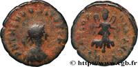 LA FIN DE L'EMPIRE(363 après J.C. à 476 après J.C. Nummus THÉODOSE II Héraclée 425-435 (12,5mm, 0,80g, 6h) -