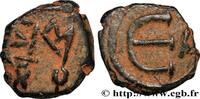 L'EMPIRE D'ANASTASE À MAURICE TIBÈRE (491-602) Pentanummium JUSTIN II ET SOPHIE Constantinople 567-578 (16,5mm, 2,07g, 9h) -