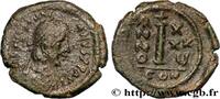 L'EMPIRE D'ANASTASE À MAURICE TIBÈRE (491-602) Decanummium JUSTINIEN Ier Constantinople 561-562 (17mm, 4,09g, 6h) -