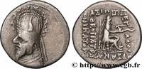 Hellénistique 2 (188 à 30 avant J.C.) Drachme PARTHIE - ROYAUME PARTHE - SINATRUCES Médie, Rhagae c. 75 AC. (18,5mm, 3,83g, 12h) -