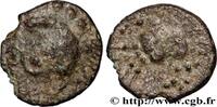 FRANCE Quart de statère en bronze à la tête luniforme SANTONS / CENTRE-OUEST, Incertaines IIe - Ier siècles avant J.-C. (13,5mm, 1,52g, 6h) -