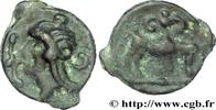 FRANCE Potin au taureau et au lis, classe Ia HAUTE ET MOYENNE SEINE Ier siècle avant J.-C. (20,5mm, 2,90g, 9h) -