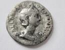 Rom Denar 225-227 n. Chr. Denar von Orbiana   Rs. Concordia n. links thr... 179,00 EUR  + 17,00 EUR frais d'envoi