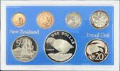 New Zealand Set 1982 Proof 'Takahe' coin set. PP 34,00 EUR  + 17,00 EUR frais d'envoi