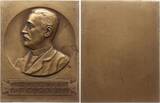 Königreich Württemberg, Stadt Stuttgart Einseitige Bronzeplakette o.J. v. Mayer u. Wilhelm, auf Obermedizinalrat Dr. F. Gussmann, 1858 - 1930 SUP, mattiert, min. Flecken