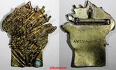 BRONZE LARGE PIN/PENDANT WITH TURQUOISE SIGNED RT7Singer 78 60mm x 47mm 29,2 g. -