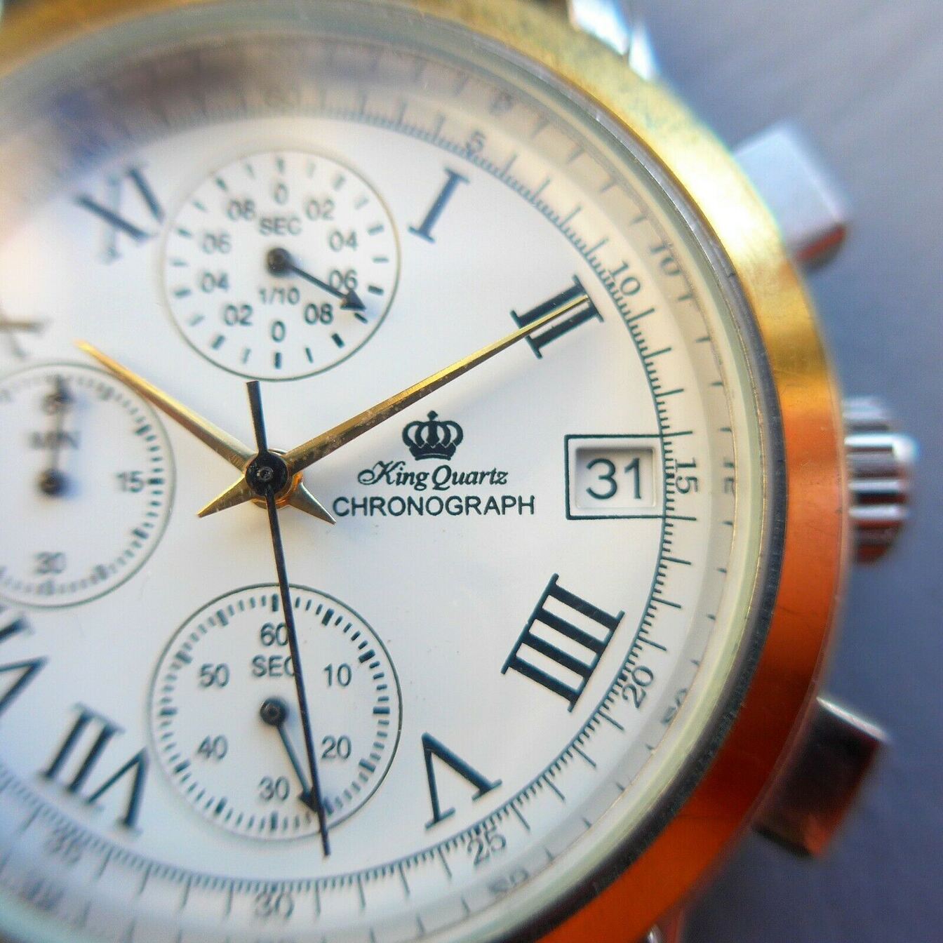 king quartz chronograph