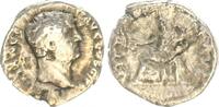 Antike / Römische Kaiserzeit / Hadrian Denar, Silber Hadrian, 117-138, Victoria n.l. sitzend -