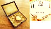 Schweiz, Damen Taschenuhr, schöne DAMEN TASCHENUHR OMEGA, Gold, Sprungdeckel, gute Funktion, ca. 1914, -
