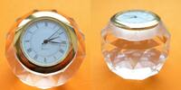 Japan, Tischuhr, hübsche Tischuhr (Kristallkugel), Quartz, einwandfreie Funktion,neue Batterie, -