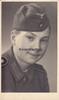 Drittes Reich Foto / Soldat in Uniform mit Schiffchen -