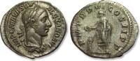 ROMAN EMPIRE AR silver denarius circa 227 A.D. Severus Alexander, Rome m... 109,00 EUR  + 16,00 EUR frais d'envoi