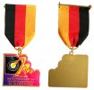 Schützen nach 1945 Teilnehmerplakette am Band -- Deutsche Meisterschaft 2000, ca. 30 x 38 MM -