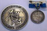 Bayern Verdienstmedaille und Orden nd. GN568y - 40 Jahre Mitarbeit in Original Box Unzirkuiert