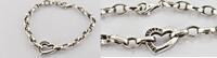 Armbänder & Charm-Anhänger Pierre Cardin Silber-Armband mit Herz-Glied und Glassteinen -