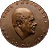 Kunstmedaillen Einseitige Bronzegussmedaille Breker, Arno -