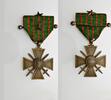 France Medaille croix de guerre 2 étoiles citations Medaille ordre décoration -