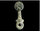 Byzantinischer G&uuml;rtelhaken ca. 6-10 Jh. Hakenplatte mit Enten-Zier siehe... 75,00 EUR  + 9,00 EUR frais d'envoi