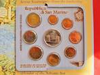 San Marino Euro KMS 2005 € Kursmünzensatz, 9 Werte, 1 Cent - 5 Euro Silber-Gedenkmünze, komplett, Original Folder / Blister
