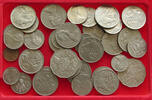 AUSTRALIA COLLECTION LOT AUSTRALIA 1981 1982 36PC 303G -