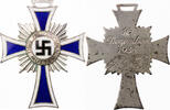 Deutschland, Drittes Reich Orden Mutterkreuz, 2. Stufe, 2. Form in Silber -