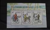 Irland Irland Block 8 mit 746-748 postfrisch MiNr. Block 8 mit 746-748 postfrisch -