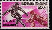 Madagaskar Madagaskar 718 postfrisch Fußball MiNr. 718 postfrisch Fußball -