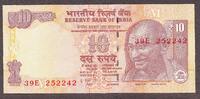India India 10 Rupees 2013 ERROR Mis-Aligned Serial Sign. Subbarao Pick-102j UNC -