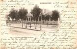 France  70400 - HERICOURT - LA PLACE D'ARMES ET LES ECOLES  3,00 EUR  + 3,20 EUR frais d'envoi