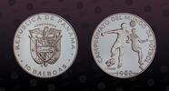 PANAMA 10 Balboas PANAMA, KM# 78 , Silver, 10 Balboas, 1982, Proof, Champions of Soccer. Coin in excellent condition! -