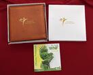 Niederlande & China Set bestehend aus 5 Silbermünzen und 1 Goldmünze The Netherlands - Prestige Set 2011 WWF - 50 Jahre WWF 3 x China Antilope Panda Proof and BU with original pack., carton damaged