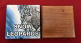 Niue Islands 1 Dollar Silber Unze 2015 Snow Leopard, Schneeleopard mit Swarovski Elementen - Serie: Wildlife Family Antique Finish with wooden box, coa & carton