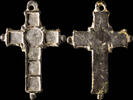 RELIGIOUS CROSS AND CRAFTS Religious Cross, XVI-XVII centuries, 37x25 mm. -