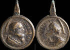 RELIGIOUS MEDALS Religious medal XVI-XVII centuries, San Pedro / San Pablo - 24x17 mm. -