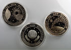 Monnaies du monde 5 Dollars Kiribati The New Millenium 5 Dollars, 10 Dollars, 20 Dollars Harmonie, Espoir, Foi 2000 FDC -