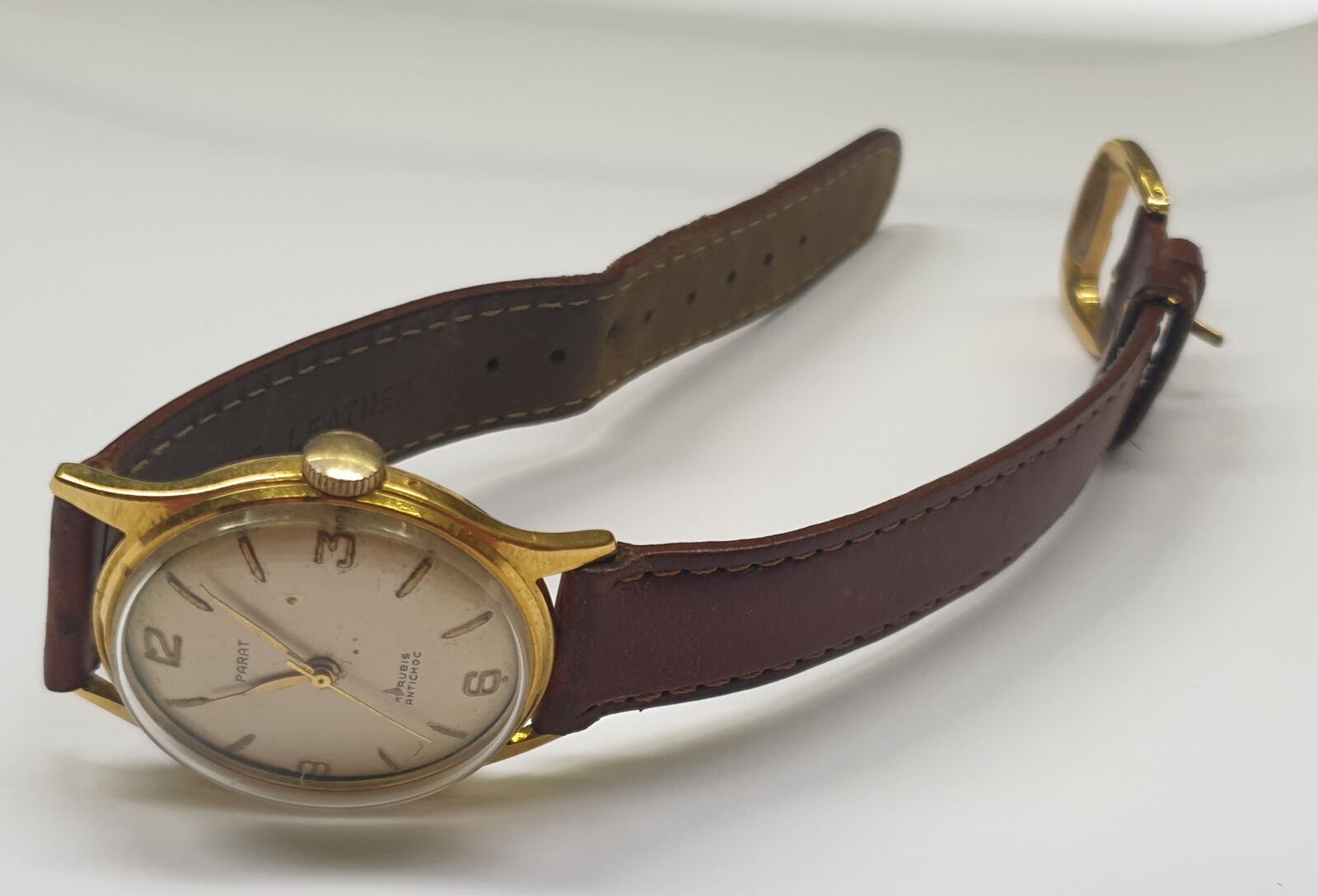 Herrenarmbanduhr vintage Armbanduhr Parat Uhr Handaufzug Armbanduhr  getragen, mit Gebrauchsspuren