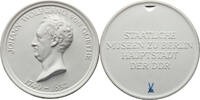 Deutschland - DDR - Porzellan-Medaille 1982 Medaillon aus Meissener Bisk... 39,00 EUR  + 15,00 EUR frais d'envoi