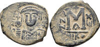 BYZANTINE AE Follis Maurice Tiberius. 582-602. (12.67g, 31mm). Nicomedia mint. Struck RY 17 (598/9). SB 512 -