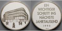 Paderborn Medaille<br> 19, 76g<br> fein, <br> 35mm Ø Medaille in Silber, Klingenthal-Gebäude Paderborn in Kapsel & Etui & Zertifikat -